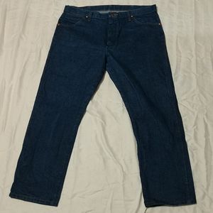 Wrangler Pro Rodeo 13 mwz